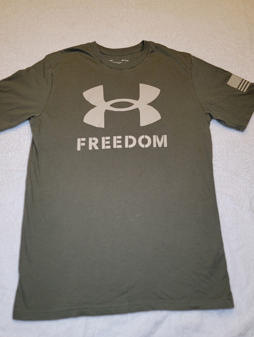 Under Armour Freedom Logo T-Shirt in Marine OD Green/Olive Green Mens M - EUC